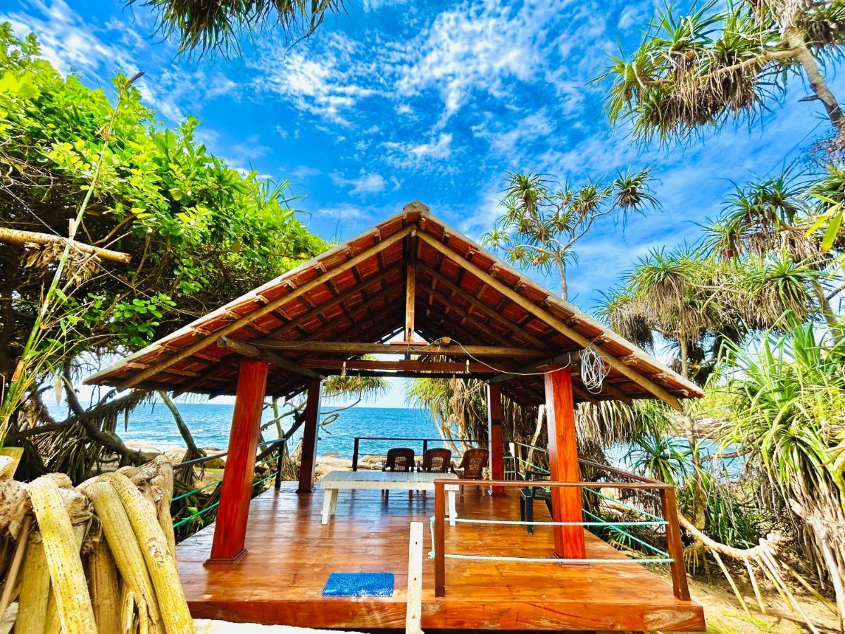 Screwpine Beach Villa Dickwella Exterior photo